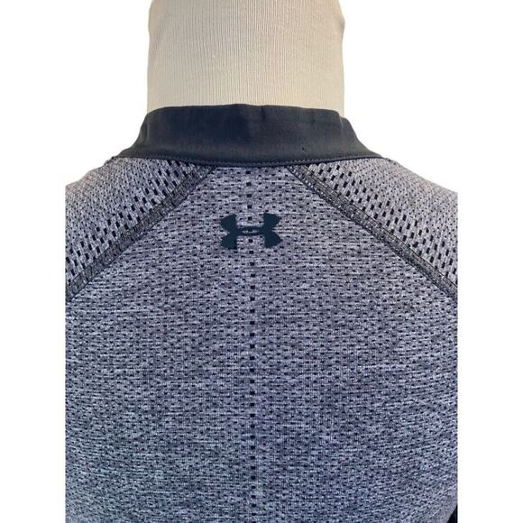 Medium Under Armour Scoop Neck Short Sleeve Performance Shirt Athleticwear - Picture 5 of 6